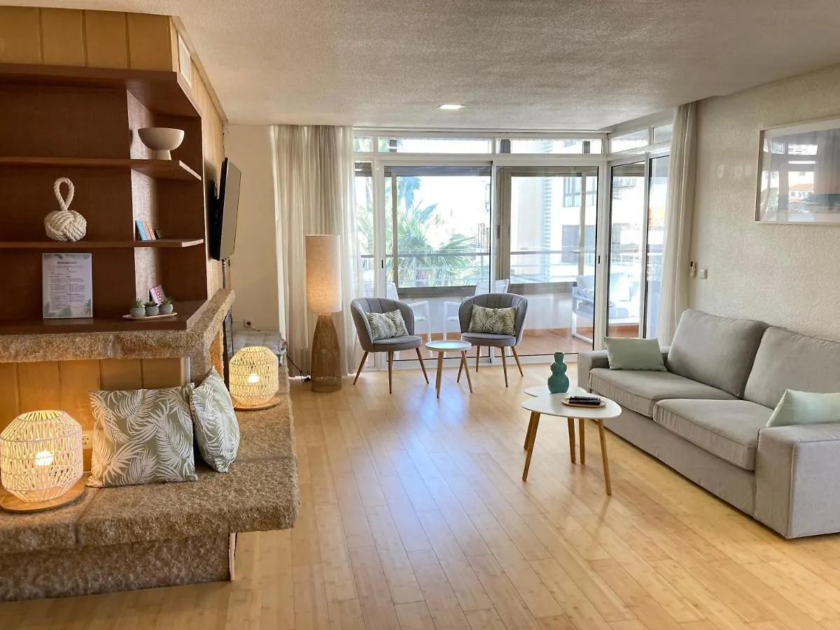La Nogalera Modern And Spacious Apartment With Pool And Sea View 토레몰리노스
